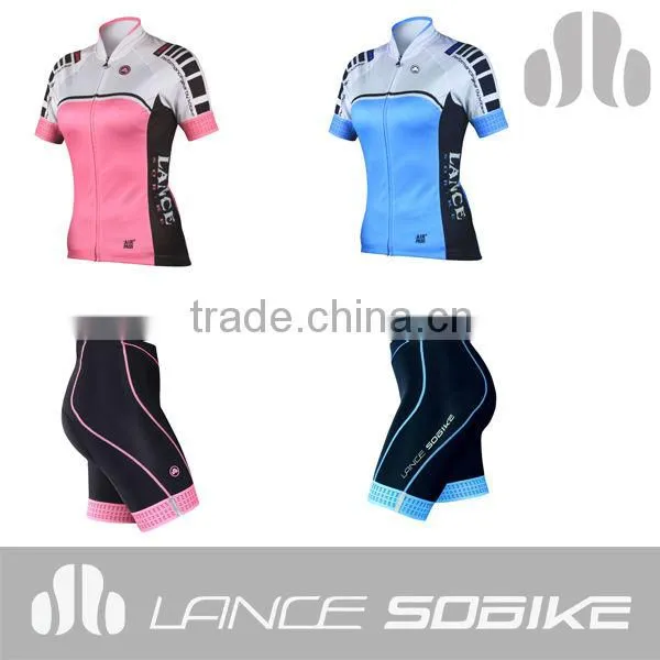 Wholesale Sportswear a Set of Cloths