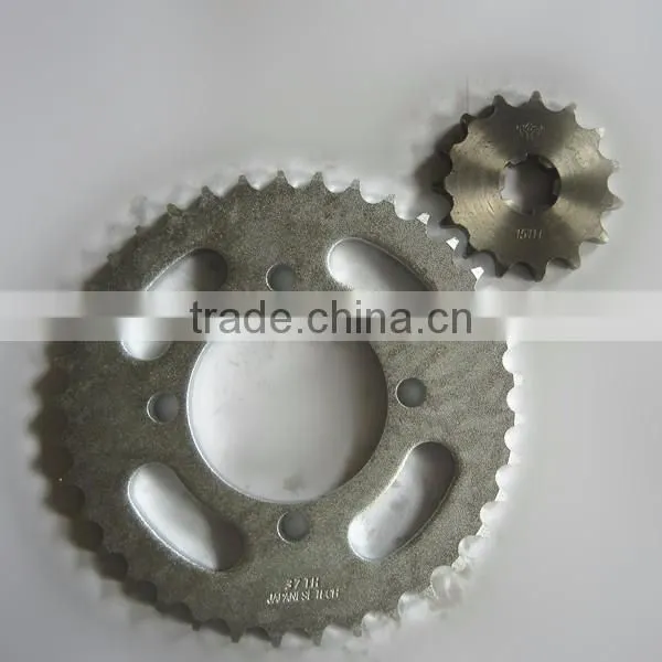 China Wholesale Motorcycle Parts Bajaj Discover Chain Sprocket photo-4