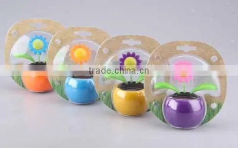 2016 Hot Sell Car Solar Moving Wackel Dancing Figures photo-5
