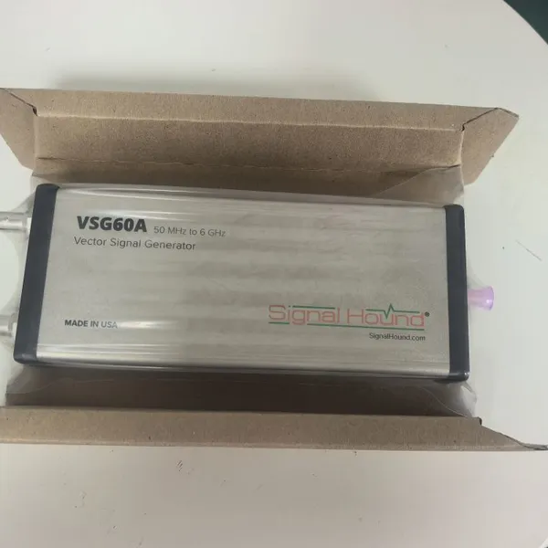 New Signal Hound VSG60A 6GHz Vector Source Low Phase Noise Full Temp Amplitude Correction In Stock photo-4