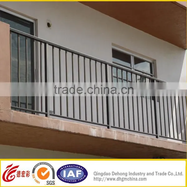 Simple Style Power Coated Iron Balcony Railing photo-3