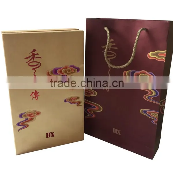 Unique Design Big Flip Open Cover Gold Blocking Custom Printing Paper Box and Paper Bag Sets Shoe Box Wholesale