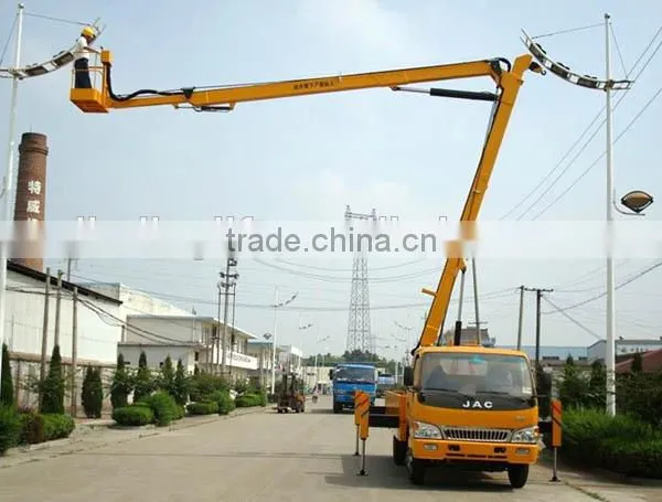 Small Truck Mounted Hydraulic Articulated Boom Lift Equipment for Repairing