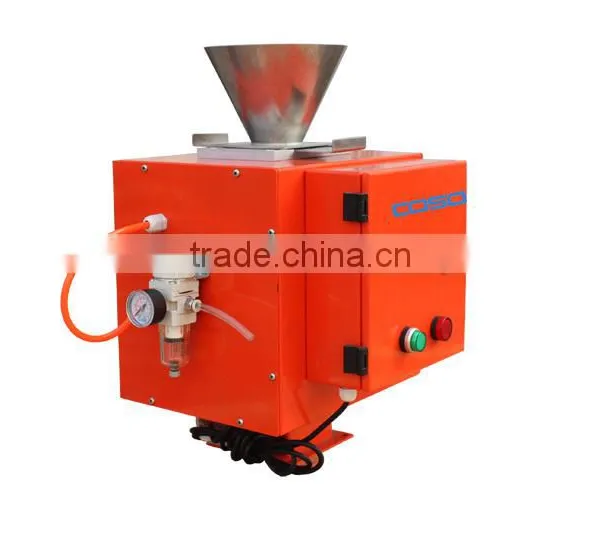 Metal Separator With Vibrating Screen Feeding photo-5