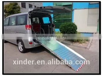 2015 hot sale BMWR Manual Wheelchair Ramp for Van Loading 350kg with CE certificate