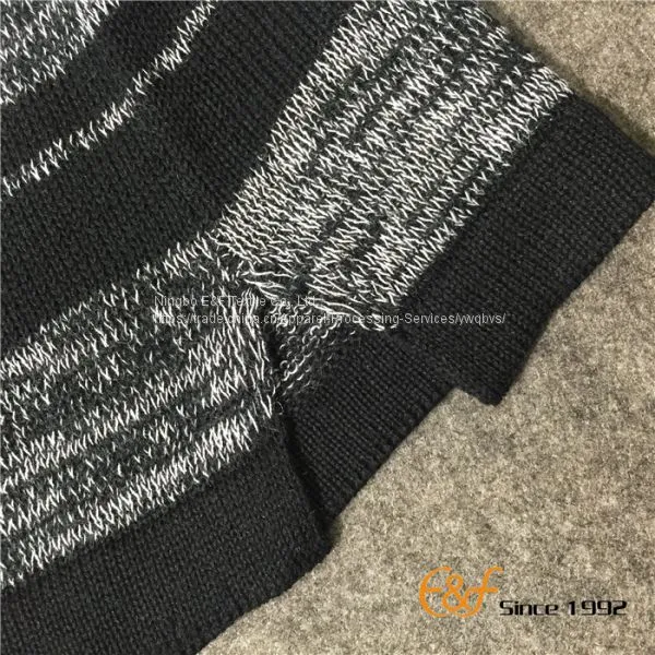Short Sleeves Crew Collar Stripe Slit Sweater for Men photo-5