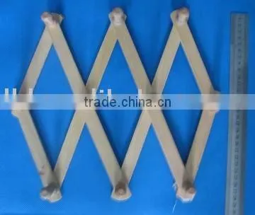WOOD CLOTH HANGER