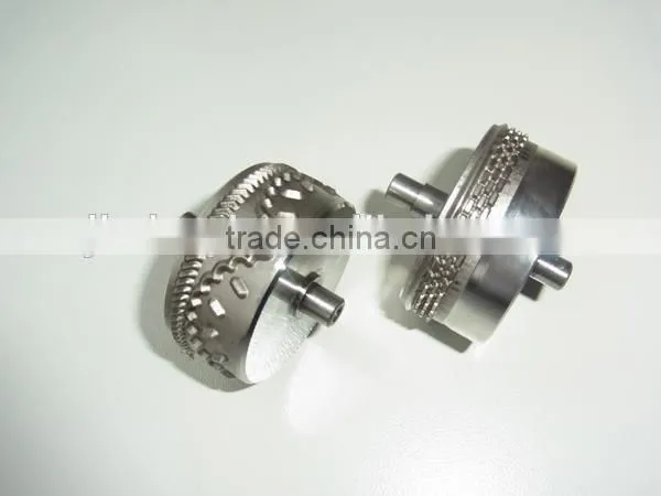 Ultrasonic Lace Cutting Machine photo-2