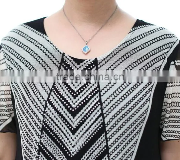 Middle Aged Ladies Elegant Beaded Black and White Printed Short Sleeve Lace Blouses photo-5