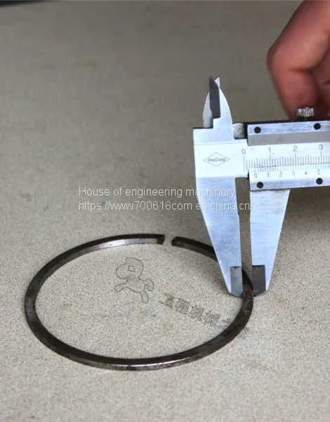 XCMG RP600 Scraper Drive Shaft Oil Slinger