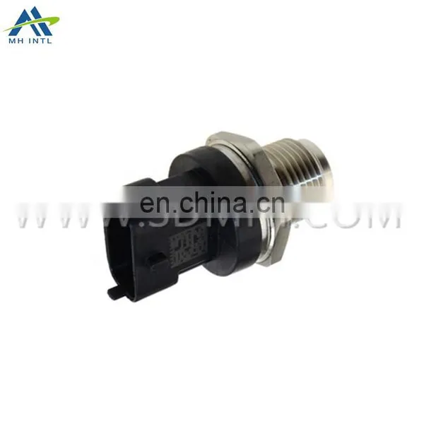 Auto Parts Fuel Rail High Pressure Sensor 3843100 For V-olvo photo-2