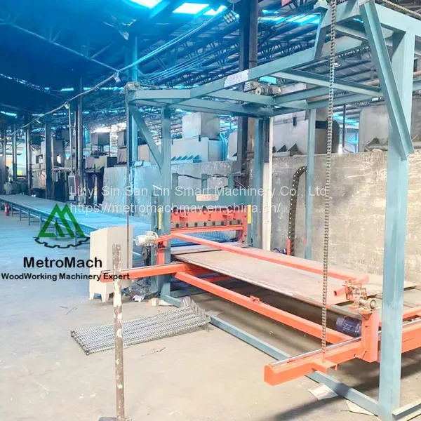 Automatic Woodworking Plywood Veneer Assemble Line/Core Veneer Paving Machine Line photo-5