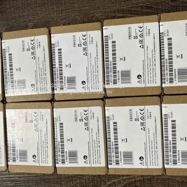6ED1055-1MB00-0BA2 LOGO! DM8 12/24R expansion module, SV/E/A: 12, 24V/12V/24V/relay
