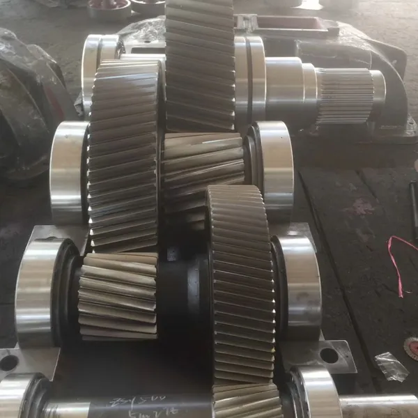 JRS-D560 Wide Ratio QJRS-D Gear Reducer Water Conservancy Hoist Transmission Box
