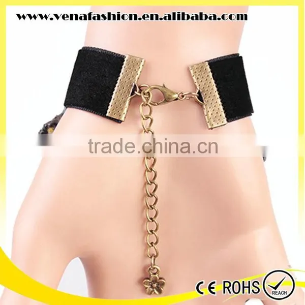 Low Moq Crystal Butterfly Bracelet, Gothic Hand Ring Bracelet photo-4