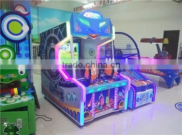 2016 Indoor Simulator Arcade Shooting Game Machine for Game Center With High Quality photo-2
