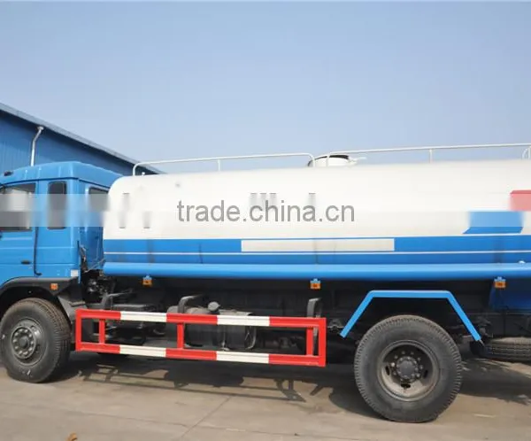 Dongfeng 4*2 8 Cubic Meter Water Tank Truck for Sale in Southafrica photo-2