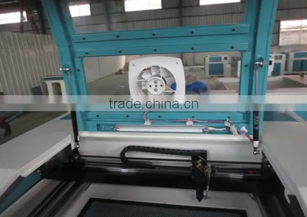Donglian Second Hand Small 3020 Hobby Laser Engraving Machine photo-3
