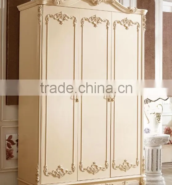 French Royal Style Leather Bed Luxury King Size Bed Room Furniture Bed Set photo-4