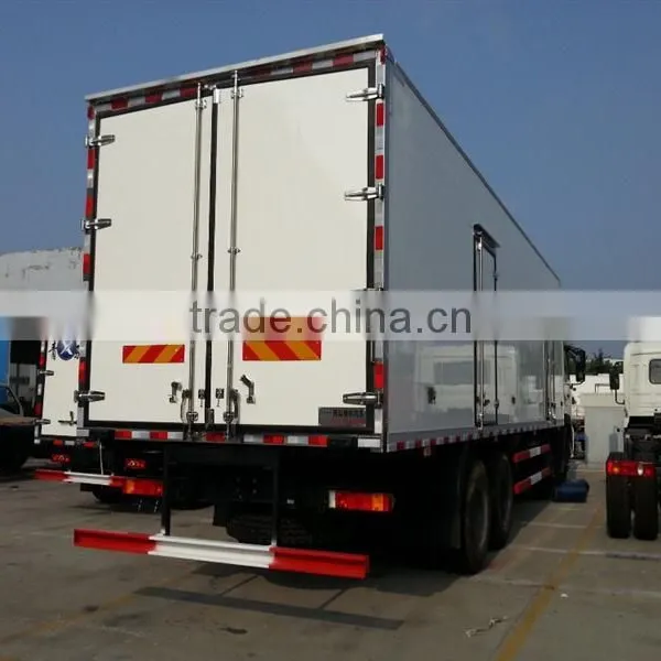Used Refrigerated Containers for Sale Light Truck 4x4 photo-3