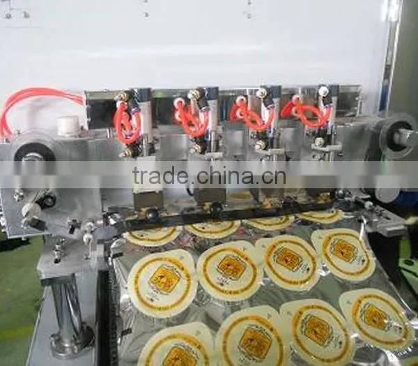 Hot Sale Full Automatic Plastic Cup Thermoforming Machine photo-2