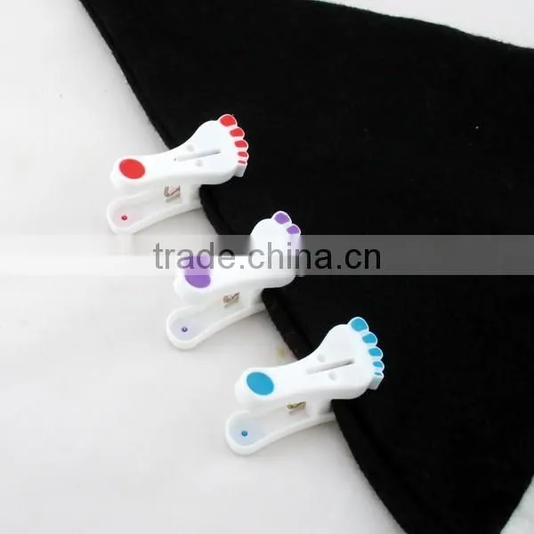 12PCS Plastic Foot Sharp Mini Clothespin photo-2