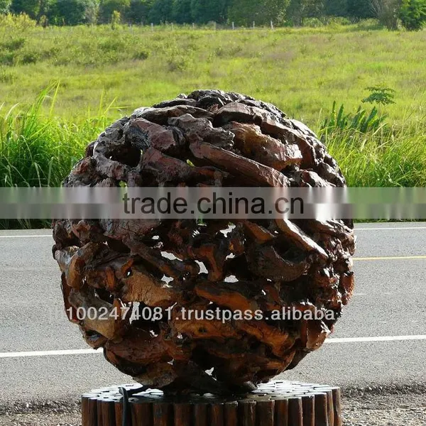 Wood Sculpture Garden Ornaments