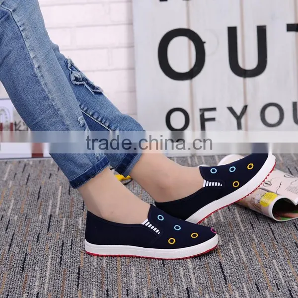 $1 Dollar Shoes Cheap Canvas Shoes Ladies Fashion Shoe Online photo-5