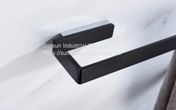 600mm Square Bathroom Towel Rail Single