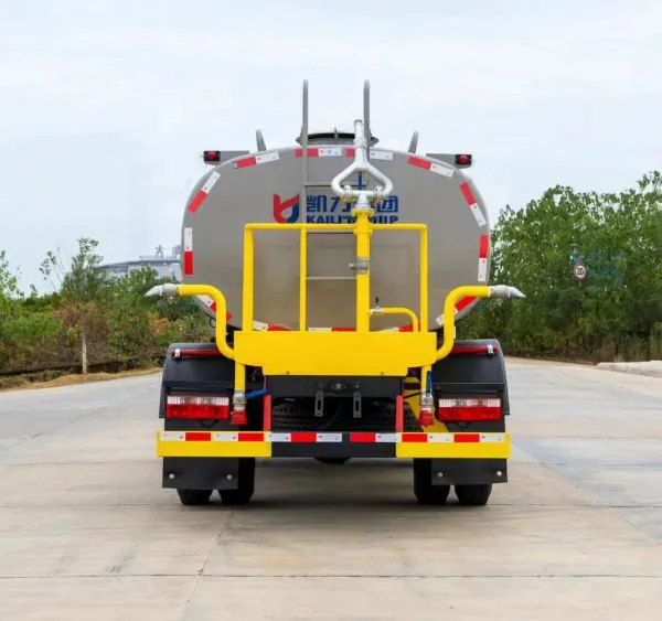 28000liters Water Tank Truck 28ton off Road Water Truck 28000L Water Sprinkler Truck photo-3