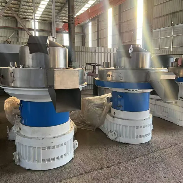 Vertical Ring Die Biomass Pellet Machine, Complete Equipment for Sawdust Pelletizing, Energy-saving and Environmentally Friendly