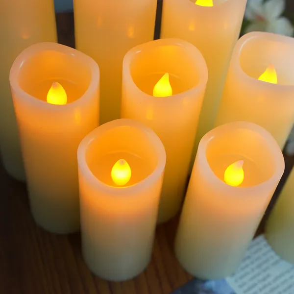 Wholesale Perfect Suit Paraffin Real Wax 5pcs Set 2AA Batteries Candles With Bullet Wick Remote Candles photo-2