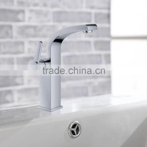 Solid Brass Chrome Plated Single Handle Water Tap photo-2