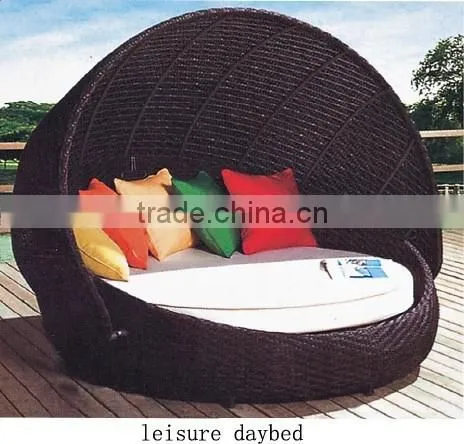 Romantic Rattan Round Angel Sunbed photo-5