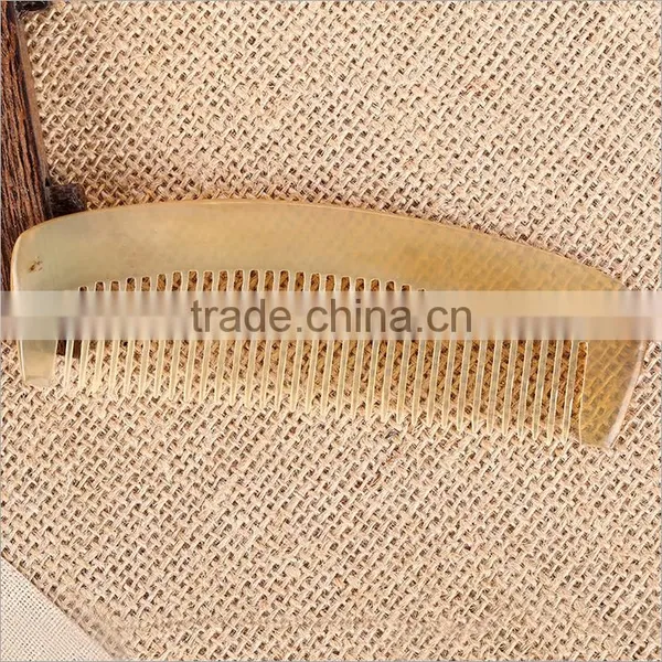 Handmade Craft Horn Comb for Hair Natural Healthy Massage Smoothing Hair Brush for Exquisite Gift photo-3