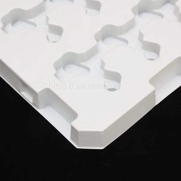 Plastic Packaging Customized Containers High-quality White PET Blister Trays Vacuum Forming Supplier photo-4