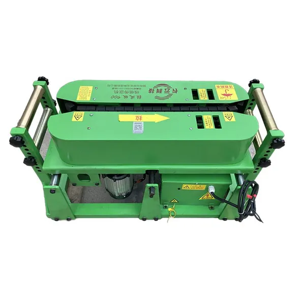 The 900 Cable Pusher is a High-performance Professional Equipment Specifically Designed for Challenging Power Cable Laying Projects. photo-3