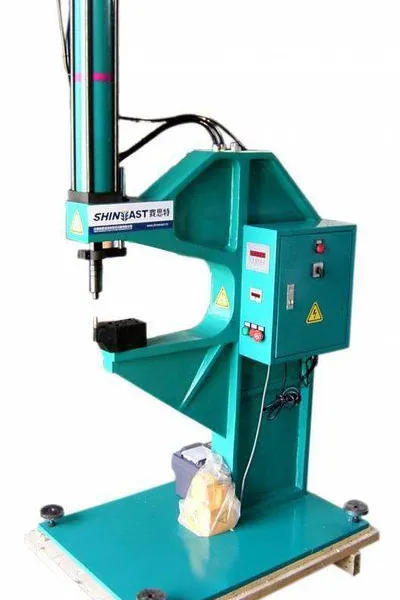 Riveting Machine photo-2