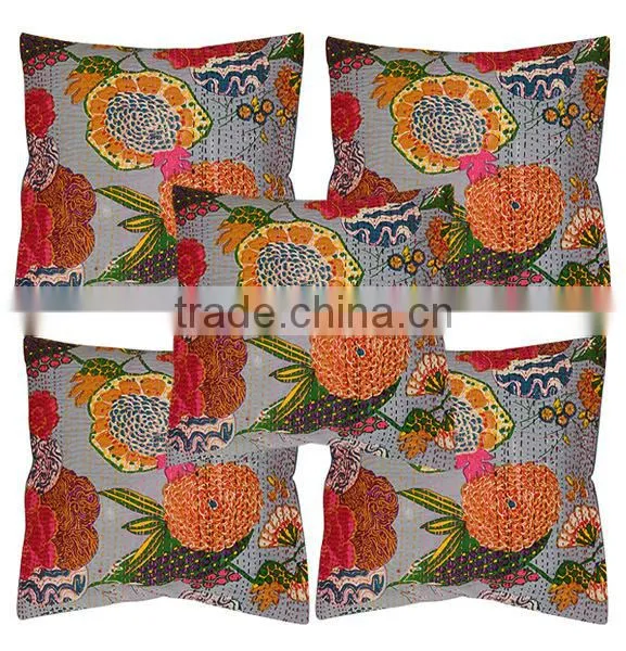SOFA CUS HION COVERS LOT