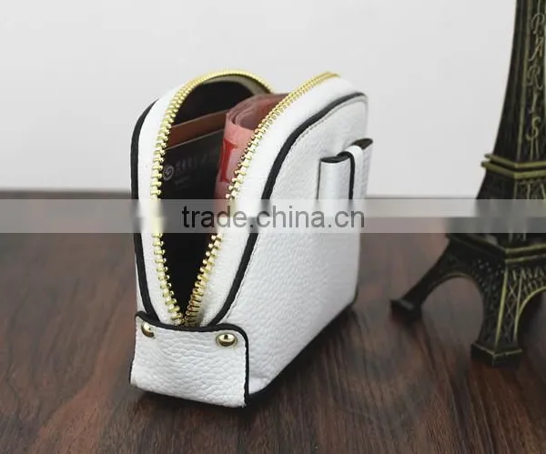First Genuine Leather Bow Leather Purse Makeup Cosmetic Bag Shell photo-3