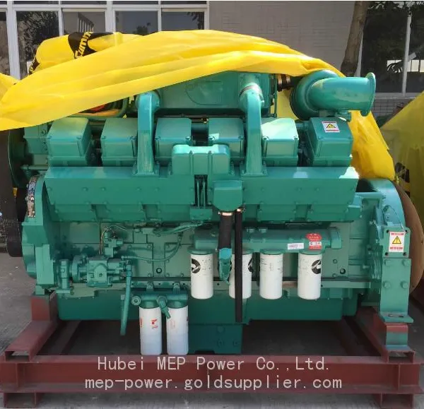 1000kVA Diesel Generator Powered by Cummins Engine KTA38-G5 Three Phase , 400 / 230V photo-3
