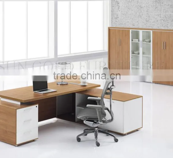 Modern Executive Office Computer Table Steel Office Furniture (SZ-ODB346) photo-6