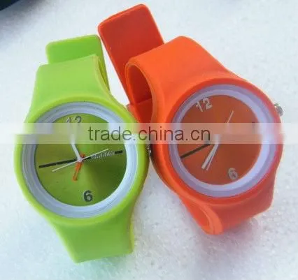 NEW Jelly Silicone Flex Style Unisex Fashion Sports Quartz Wrist Watch