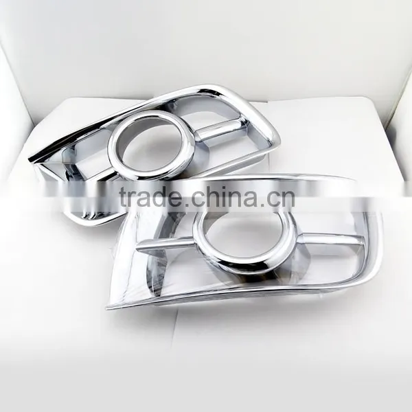 Car Body Kits Chrome Fog Lamp Grille for Toyota Hiace photo-2