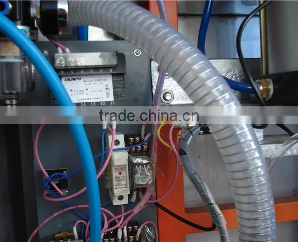 Professioanl Design Semi-automatic Oil Filling Machine With Good Quality photo-5