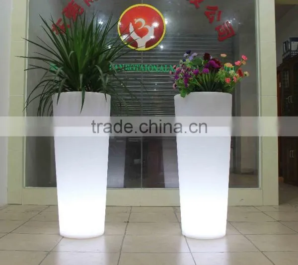 PE Plastic LED Rechargeable Large Flower Pot, RGB 16 Color Changing Ice Bucket For Bar Party photo-2