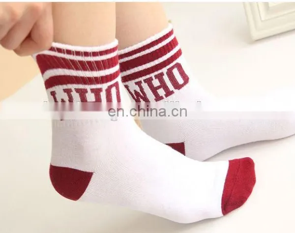 2016 Custom Fashion Mens Socks Colourful Professional Factory photo-4