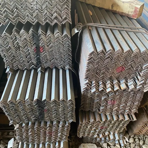 Custom 50mm X 50mm X 5mm Mild Steel Angle Iron Hot Rolled ASTM Standard Brand With Cutting Service photo-3