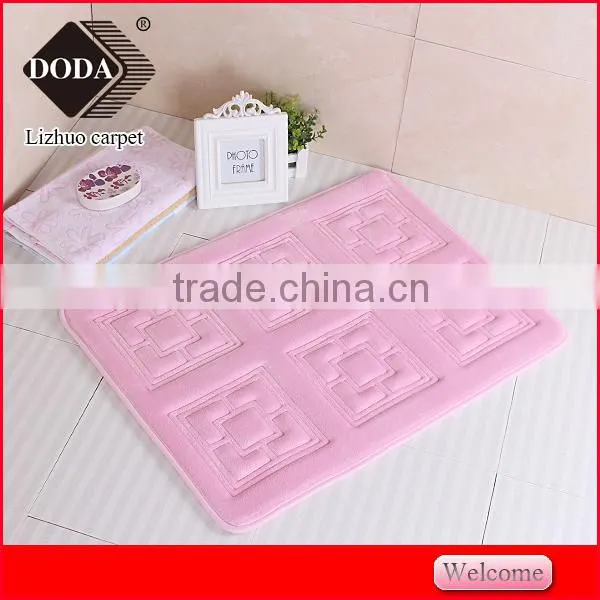 Luxury Polyester Yarn Anti Slip Pvc Carpets and Rugs photo-4