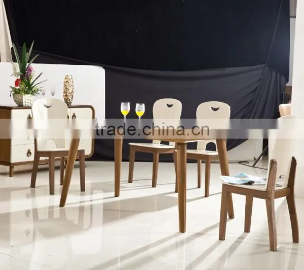 Cheap Price Black Tempered Glass Wooden Dining Table photo-2